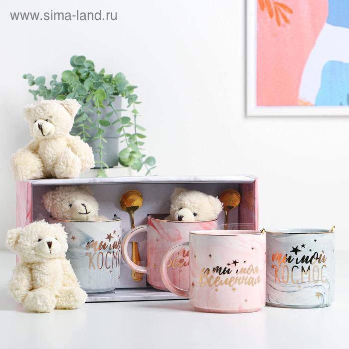 

Набор "Космос, Вселенная", 2 кружки 350 мл, 2 ложки, 2 игрушки