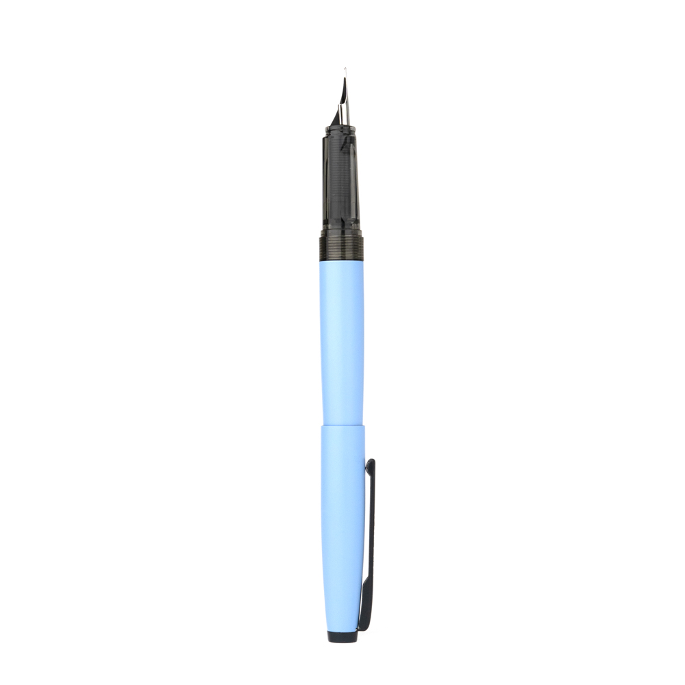 Ручка перьевая Малевичъ 196408 с конвертером, перо EF 0,4 мм, голубой