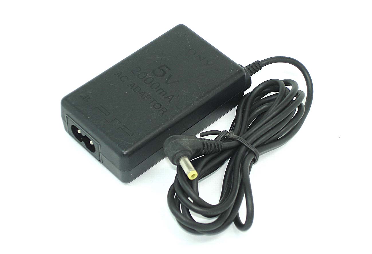 

Блок питания (сетевой адаптер) для PlayStation Portable 5V 2000mA