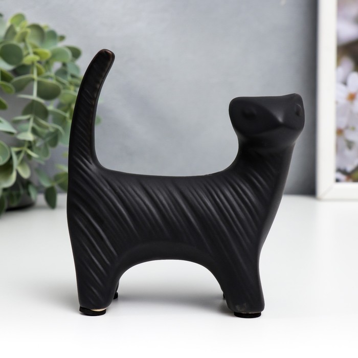 

Сувенир керамика "Чёрная кошка" матовый 11,7х4,5х11 см