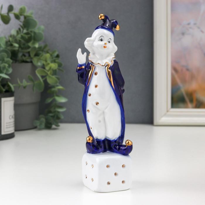 

Сувенир керамика "Клоун на игральном кубике" кобальт 18х4,4х5 см