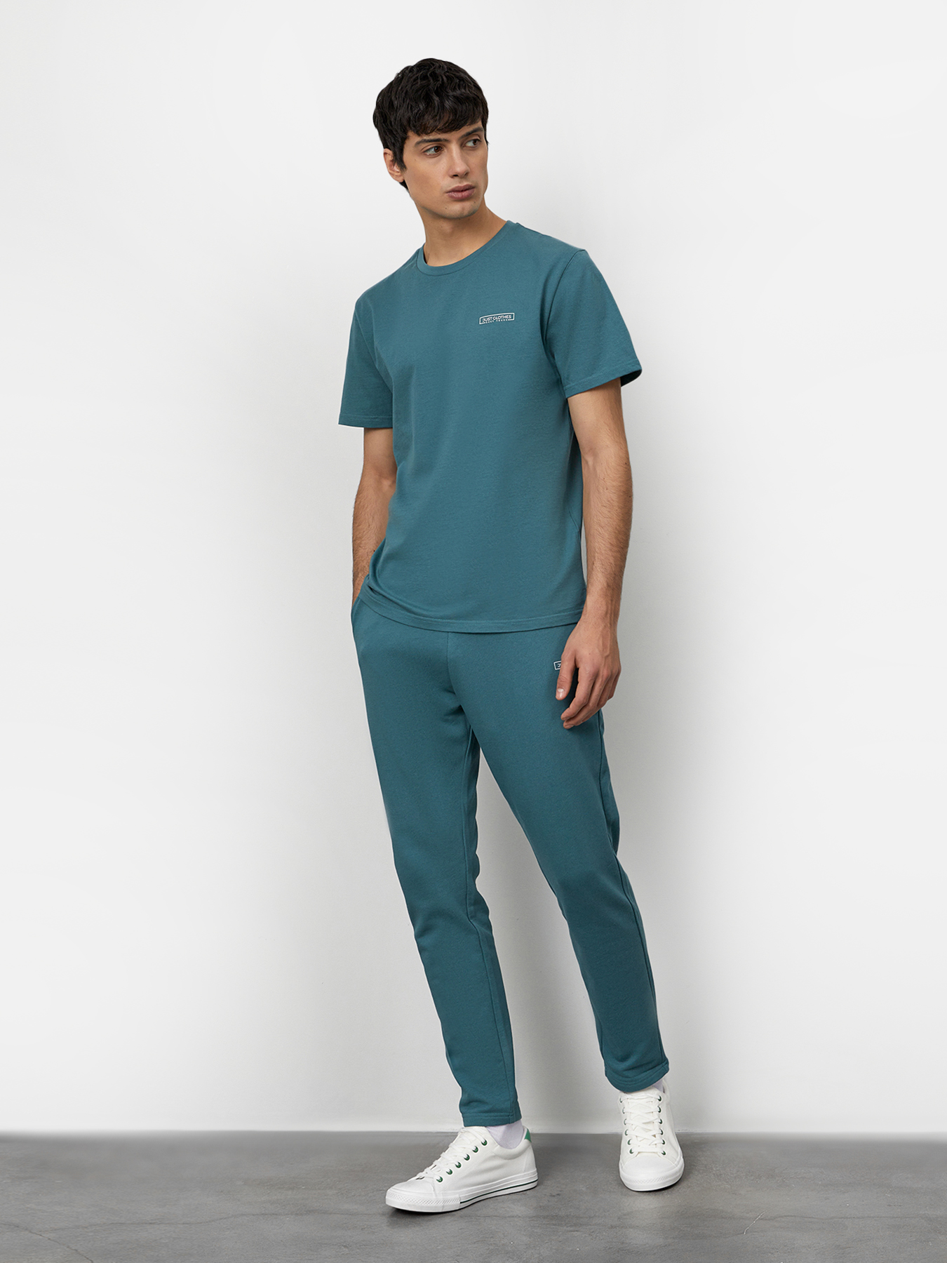 

Спортивные брюки мужские Just Clothes 000000458 бирюзовые 48-50 RU, Бирюзовый, 000000458