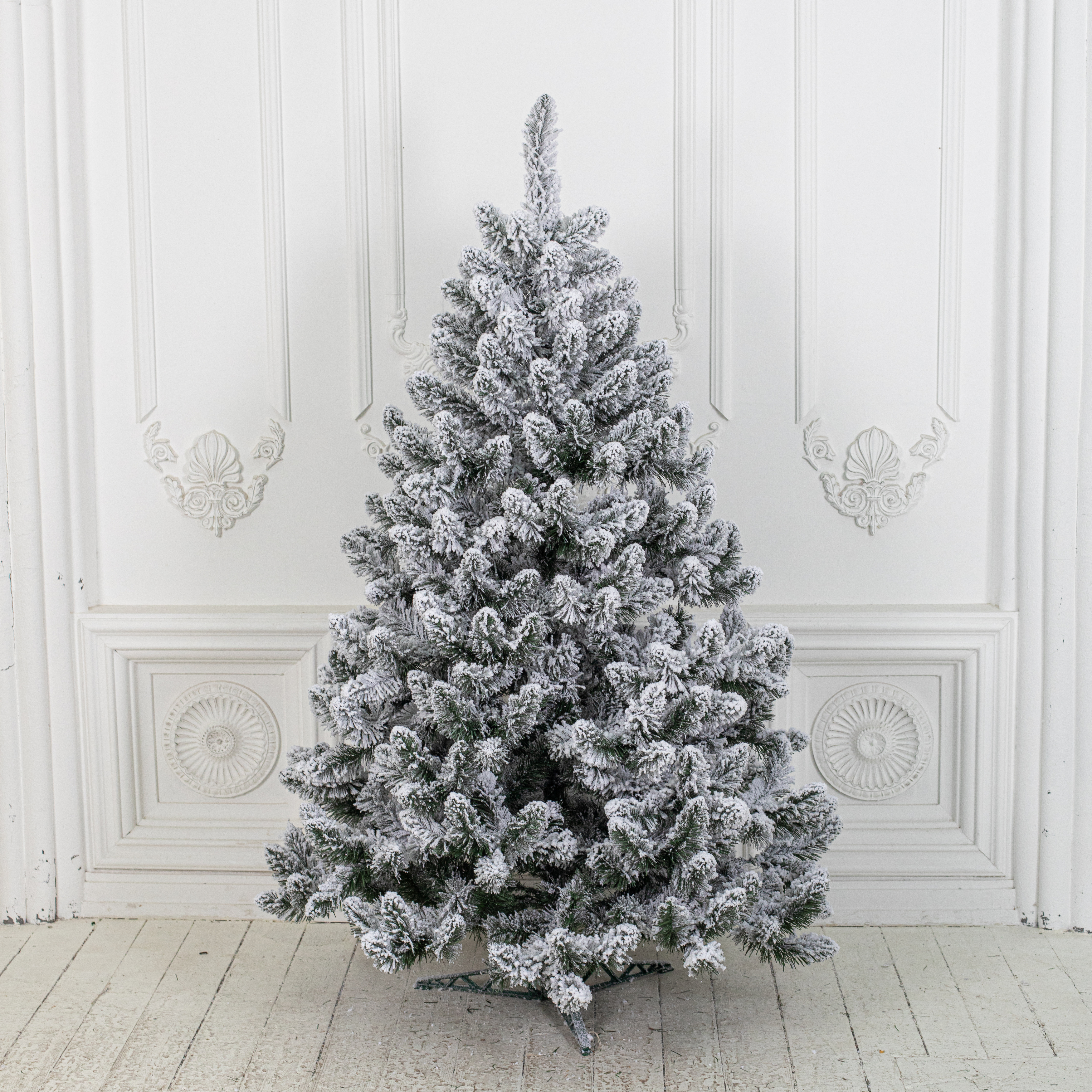 Ель ТПК Новая ёлка Кавказская Люкс 1989200 200 см зеленая заснеженная