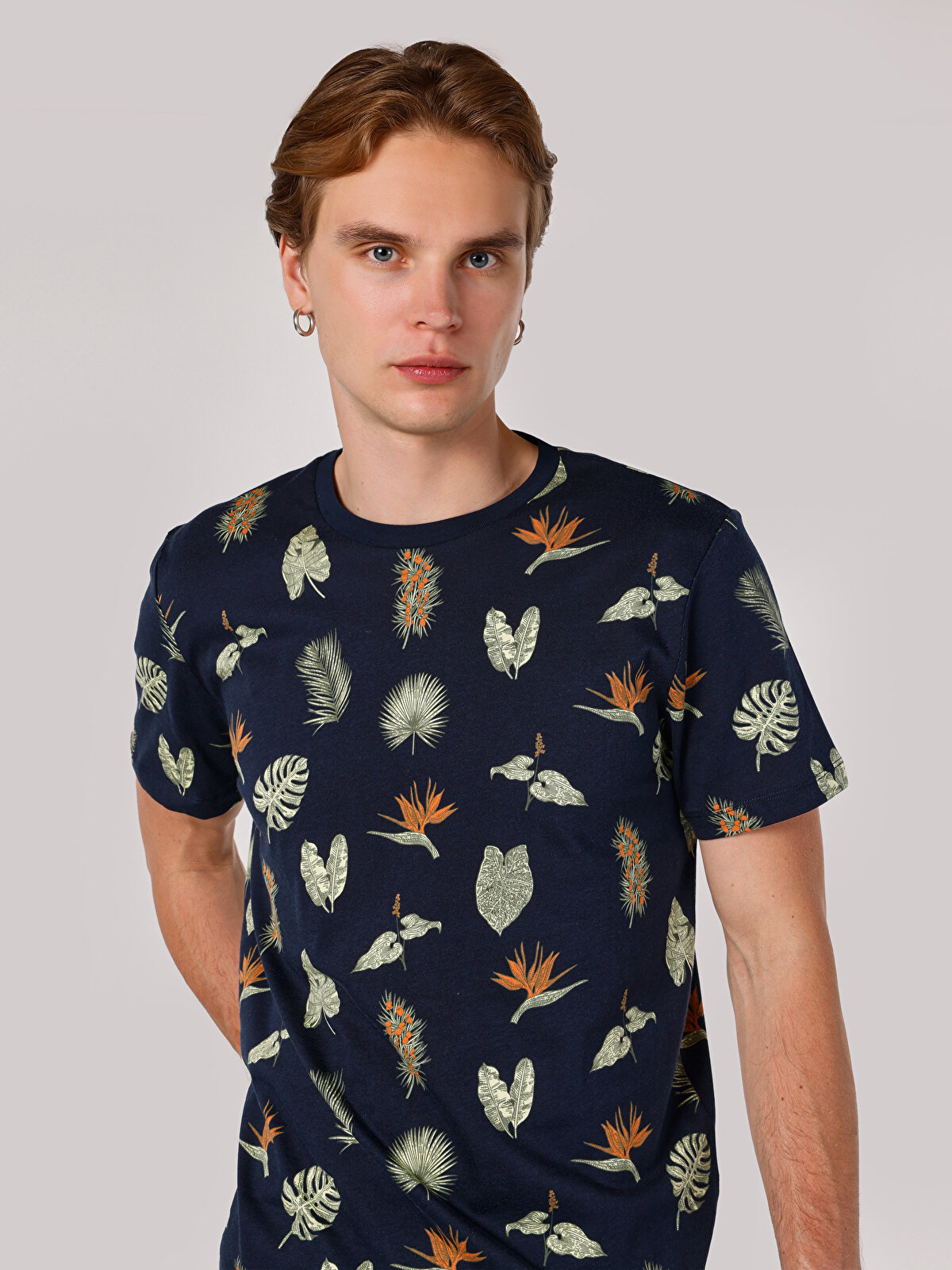 

Футболка мужская COLIN'S CL1062715_Q1.V1 синяя 2XL, Синий, CL1062715_Q1.V1