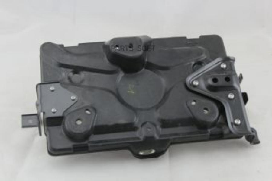 

Mitsubishi Полка Аккумулятора [Org], 8201A086