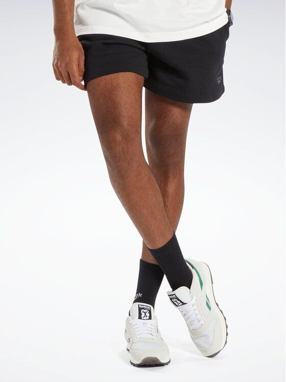 

Спортивные шорты мужские Reebok 0000301508823 черные 2XL, Черный, 0000301508823