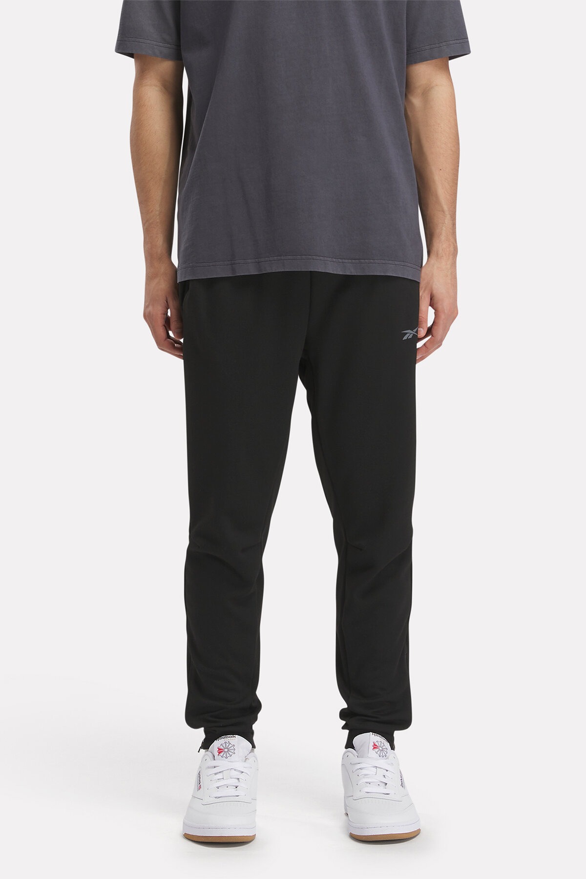 

Спортивные брюки мужские Reebok 100070726 черные S, Черный, 100070726
