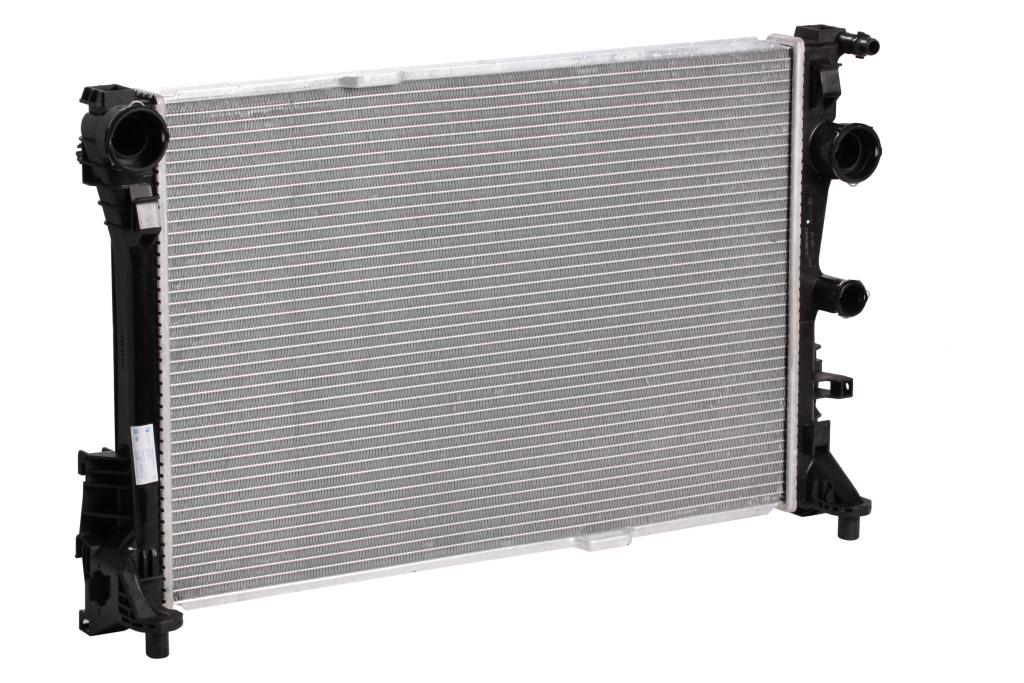 

Радиатор охлаждения для Mercedes C (W204) (07-)/E (W212) (09-) M/7AT LUZAR LRc1513