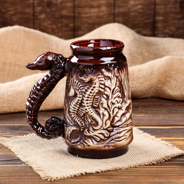 фото Пивная кружка конёк, коричневая, керамика, 0.7 л, 1 сорт керамика ручной работы