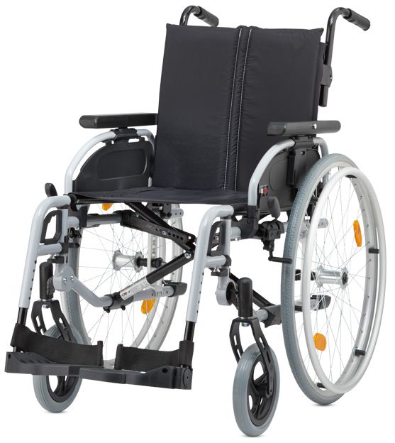 Купить Кресло-коляска инвалидная складная LY-710 710-070 ширина сиденья 43 см колеса пневм., Titan Deutschland Gmbh