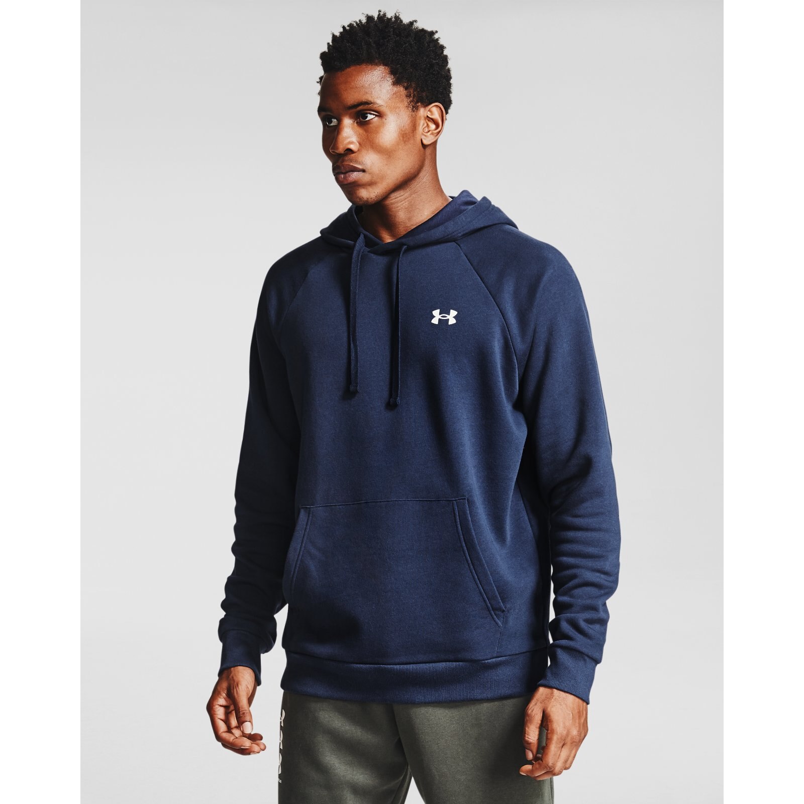 

Худи мужское Under Armour 1357105 черное 2XL, 1357105