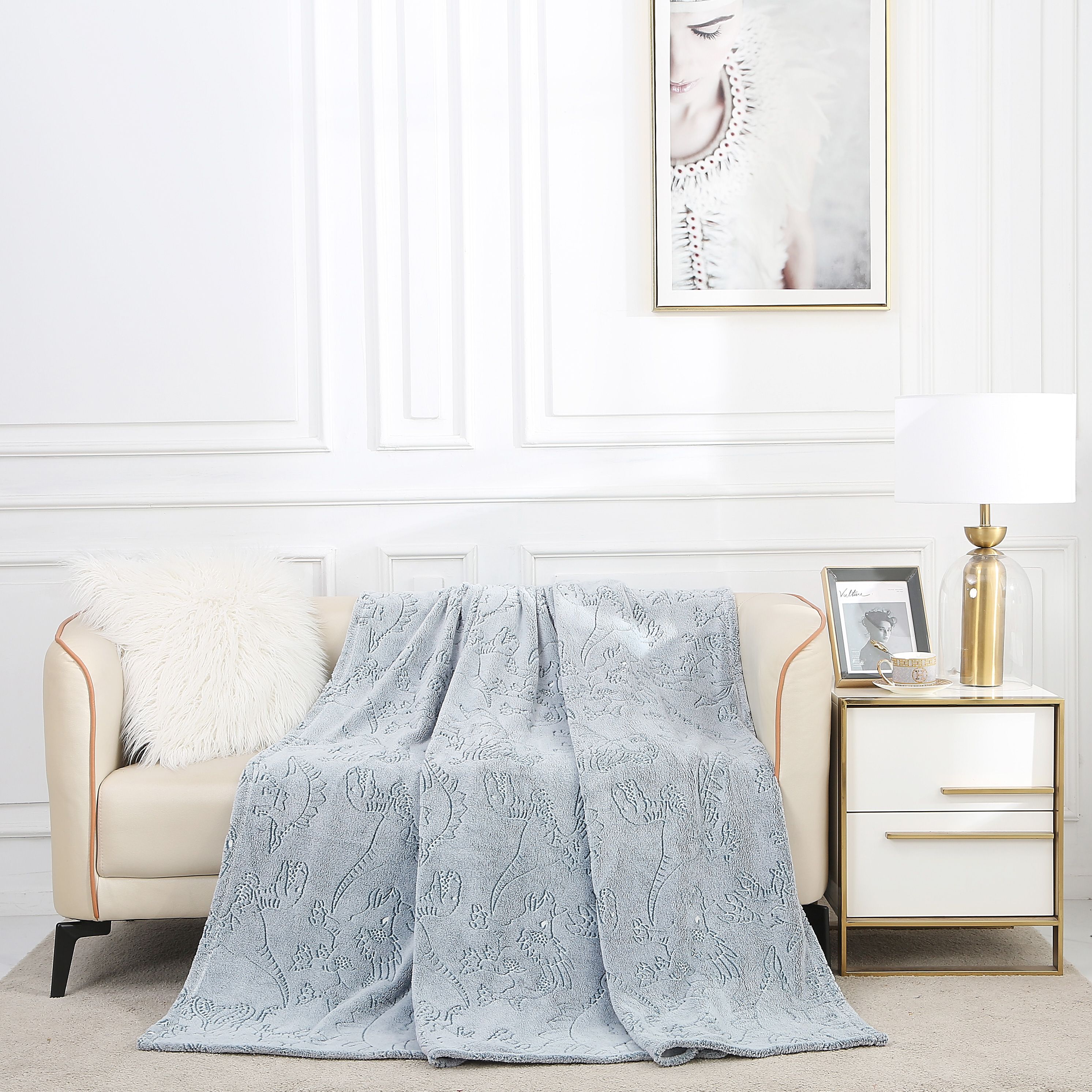 

Плед Cleo Home Bamboo Neon Collection 1.5 спальный 150х200 светящийся в темноте велсофт, Bamboo Neon Collection