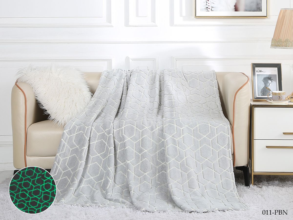 

Плед Cleo Home Bamboo Neon Collection 1.5 спальный 150х200 светящийся в темноте велсофт, Bamboo Neon Collection