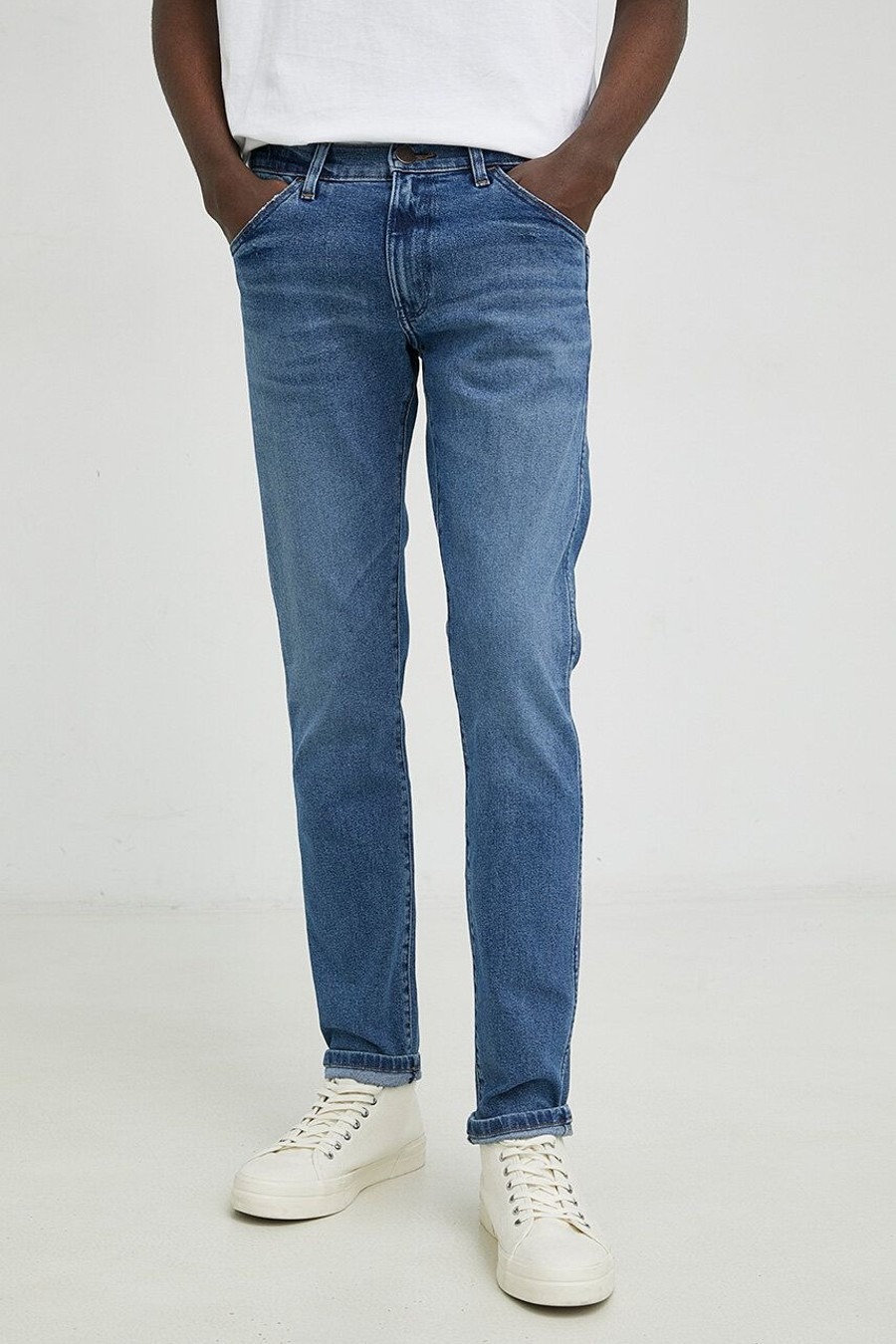 

Джинсы мужские Wrangler W14XYLZ71 синие 33/32, Синий, W14XYLZ71