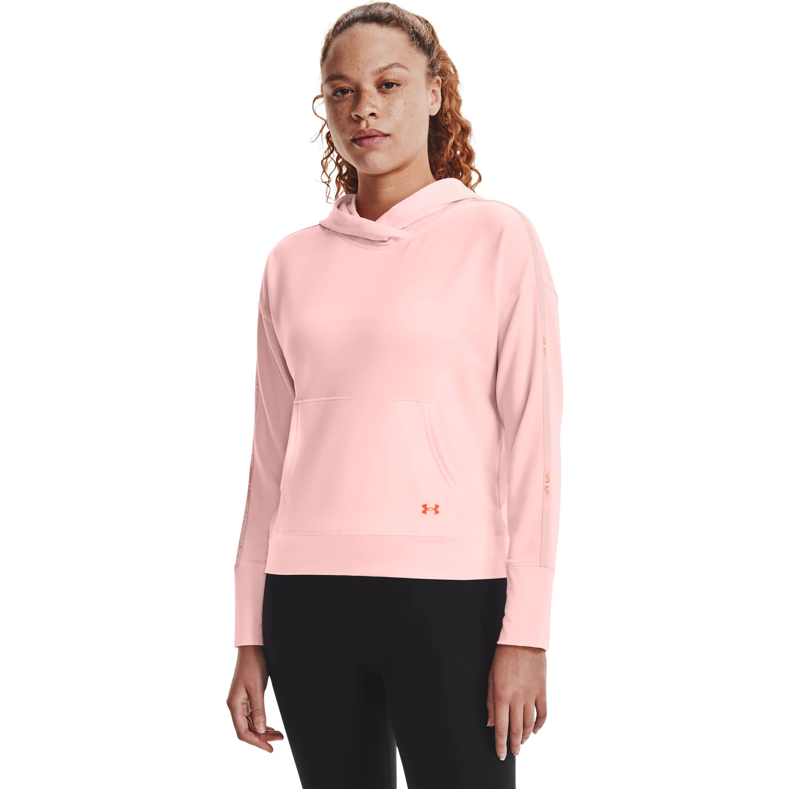 

Худи женское Under Armour 1360904 розовое MD, 1360904