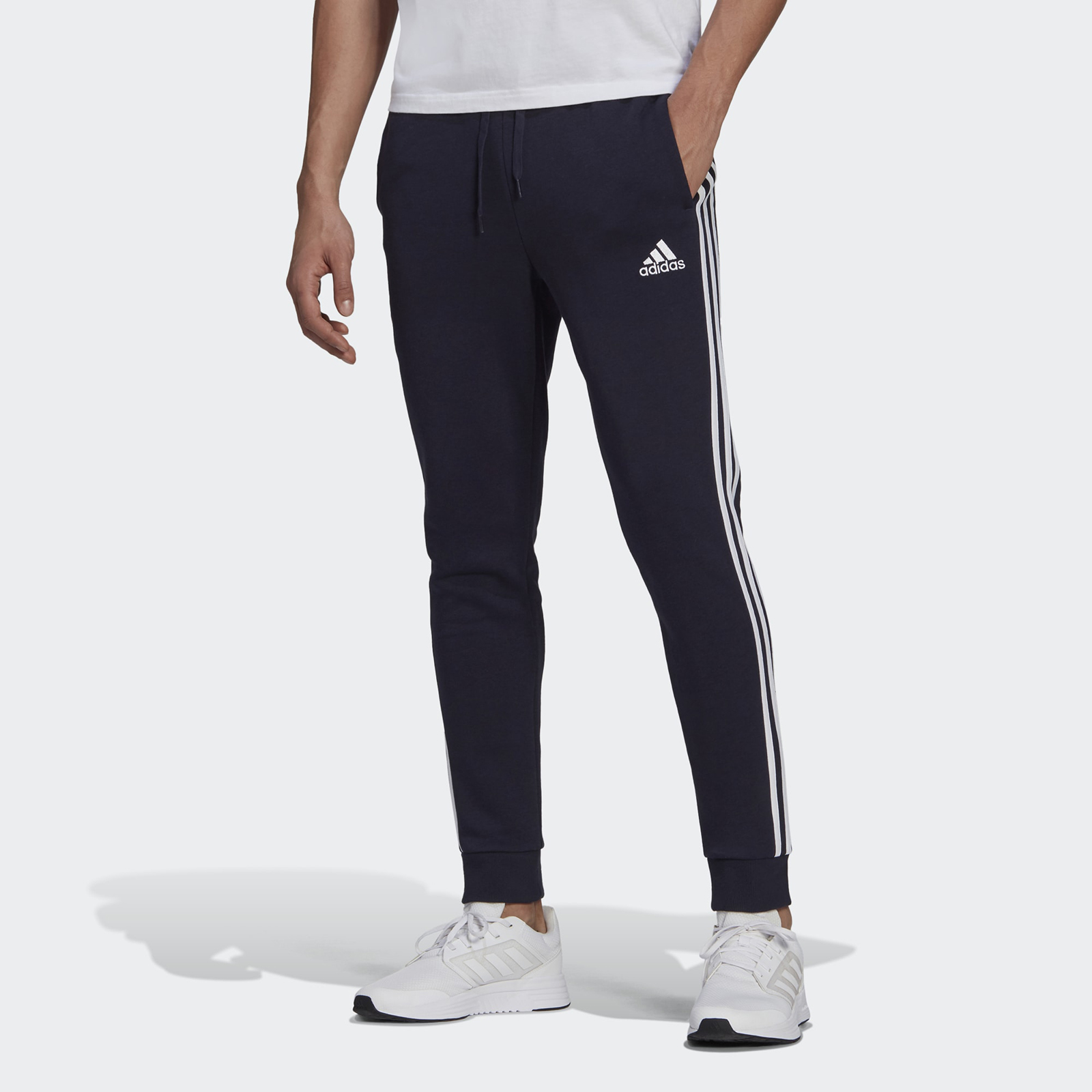 

Спортивные брюки мужские Adidas GK88 синие M, GK88