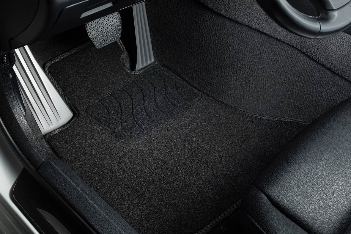 

Ворсовые LUX коврики в салон Seintex для Audi A4 (B9) 2015-2020 (черные, 89629)