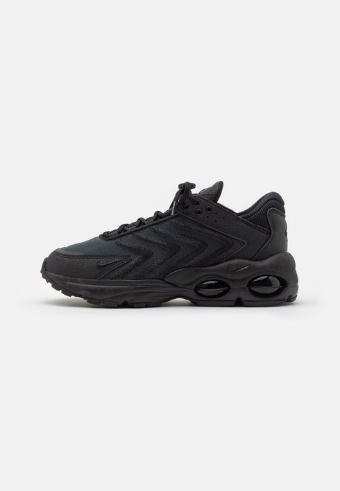 

Кроссовки мужские Nike Air Max черные 38.5 EU (доставка из-за рубежа), Черный, Air Max