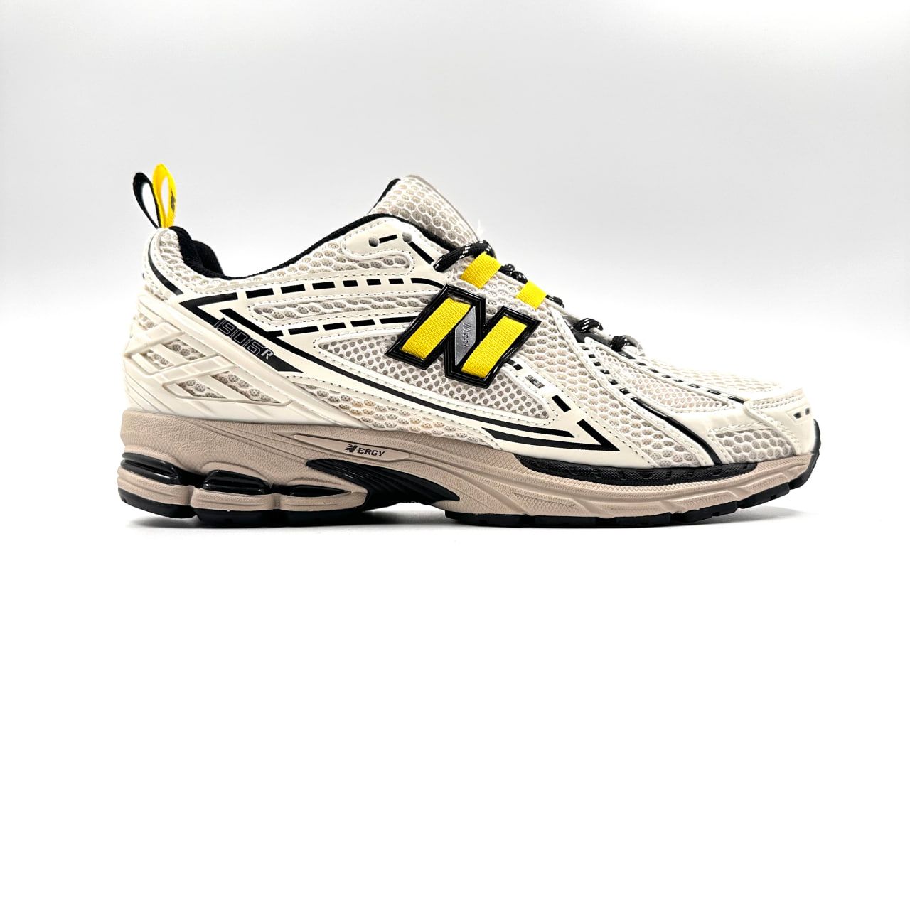 

Спортивные кроссовки мужские New Balance GANNI 1906R белые 43 EU, Белый, GANNI 1906R