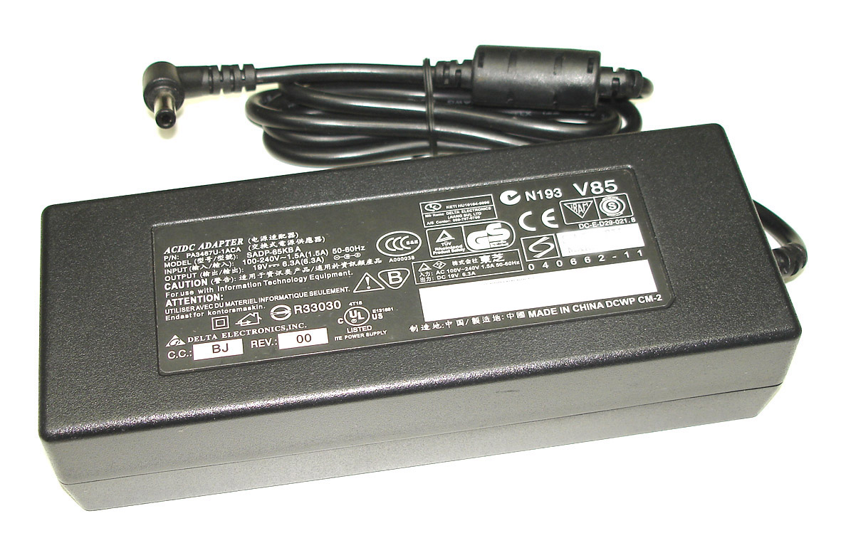 

Блок питания для ноутбуков Toshiba 19V 6.3A 5.5x2.5mm HC