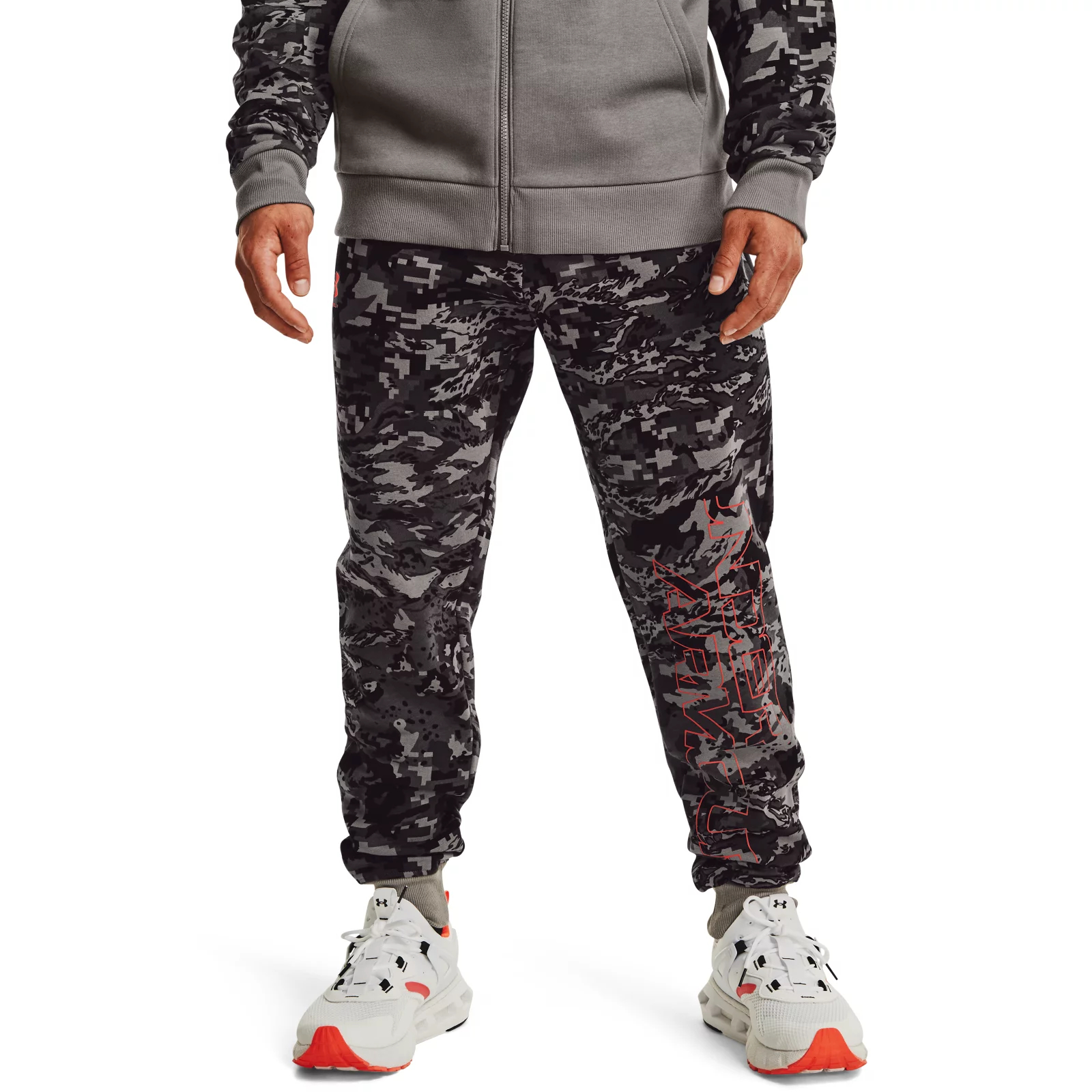 фото Спортивные брюки мужские under armour 1366313 серые s/m