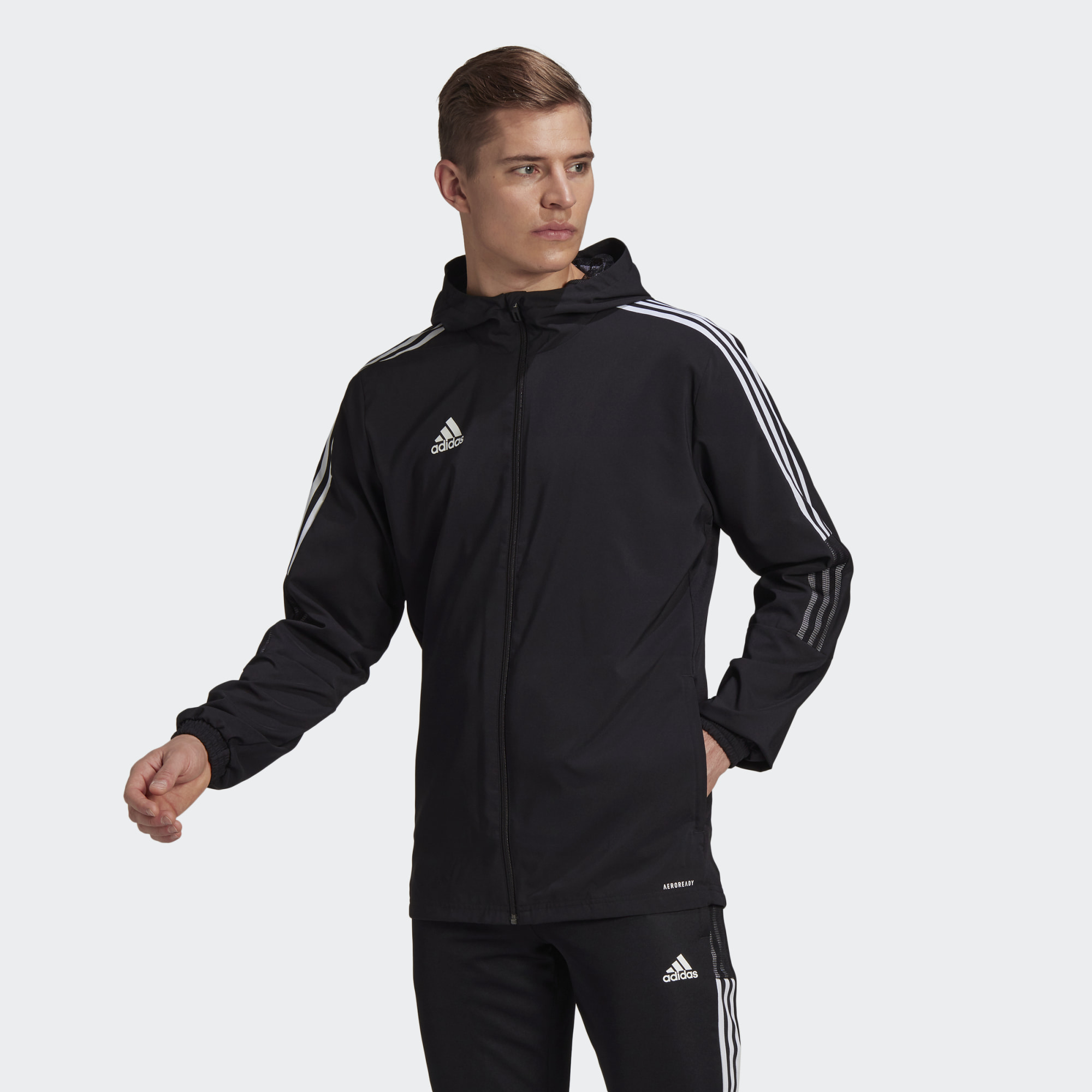 фото Спортивная ветровка мужская adidas gp496 черная m