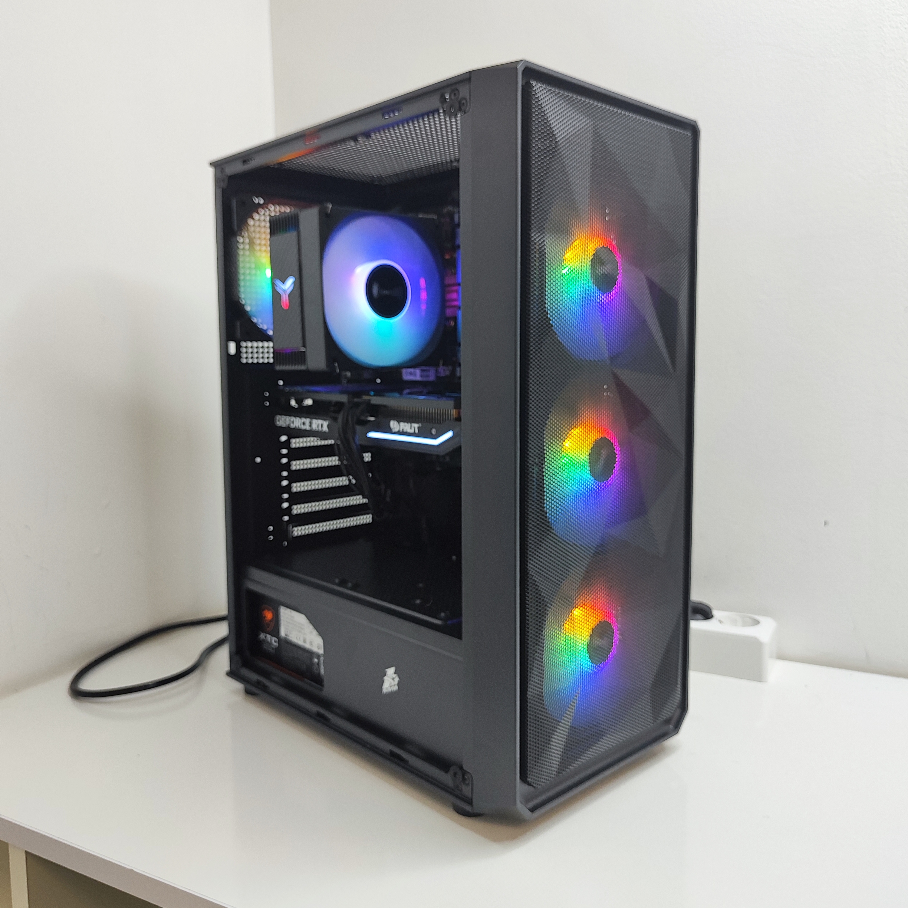 

Системный блок Paladin A40653 Ryzen5 5600X/16Гб/SSD M.2 NVMe 512Гб+1Тб/RTX4060 8Гб/W10P, Paladin 40653