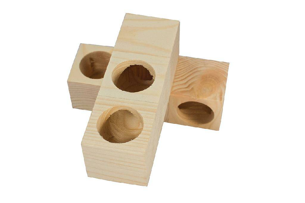 Игрушка для мелких грызунов Дарэлл Лабиринт массив дерева 12x12x8 см