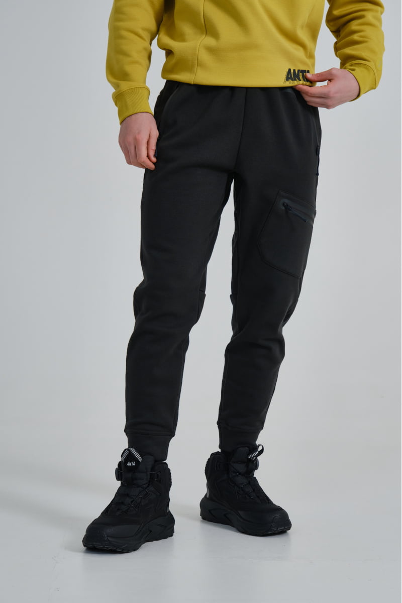 

Спортивные брюки мужские Anta 852347322 Robert Geller Knit Track Pants серые L, Серый, 852347322 Robert Geller Knit Track Pants
