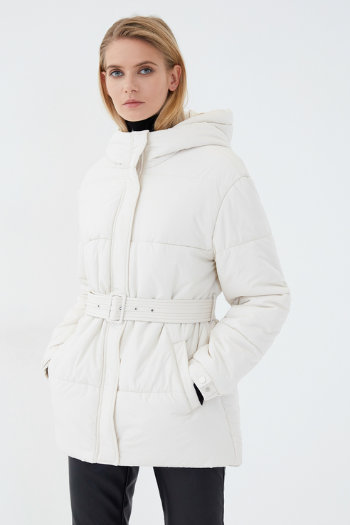 

Куртка женская ZARINA 1122415115 белая 50 RU
