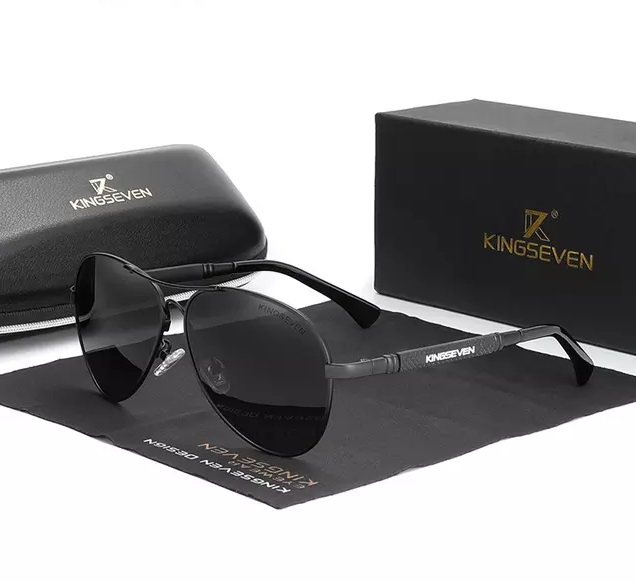 

Солнцезащитные очки унисекс Kingseven N7730 черные, N7730