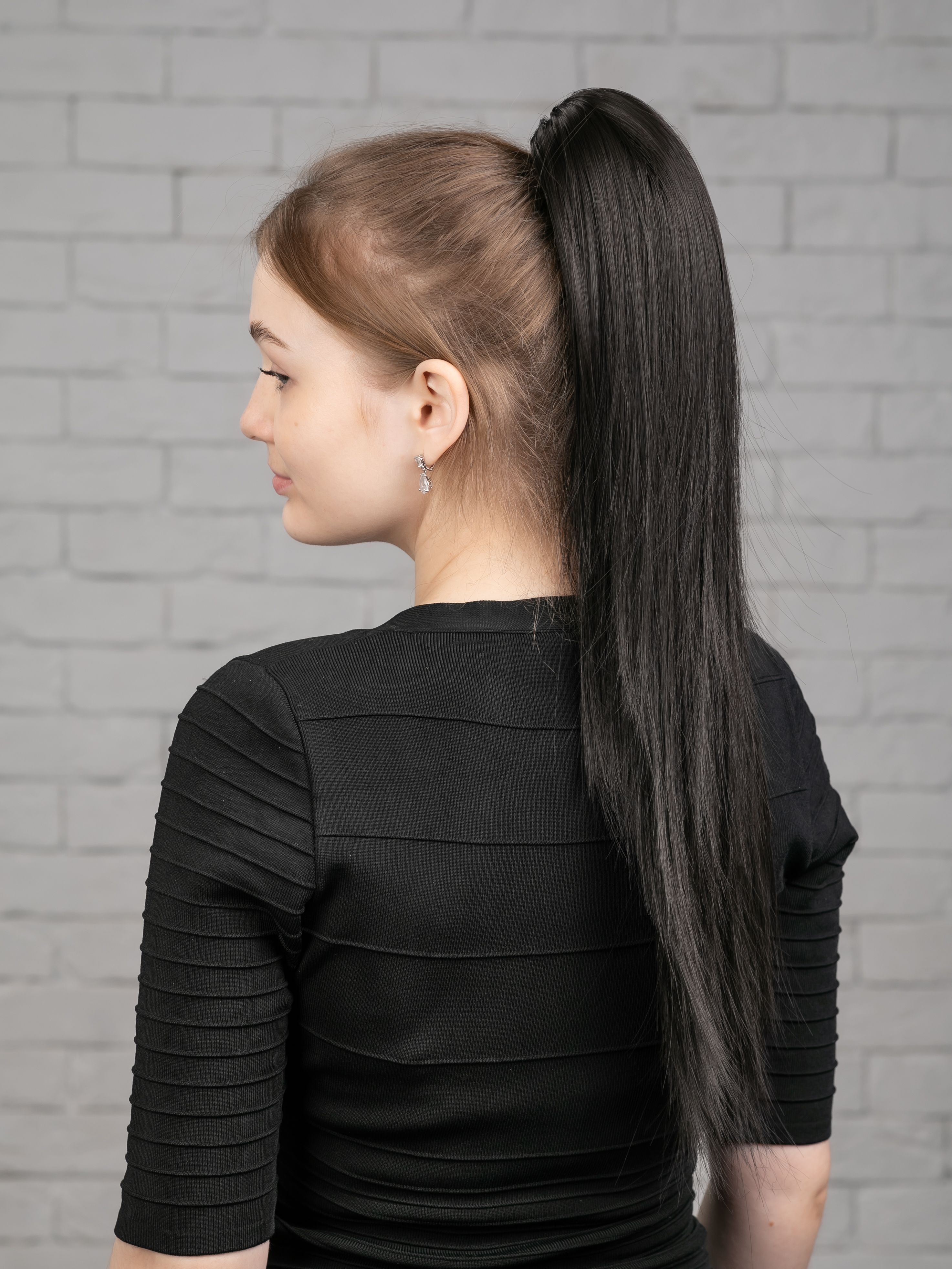 

Шиньон из волос WigStar на заколке краб, черный, 6322AT