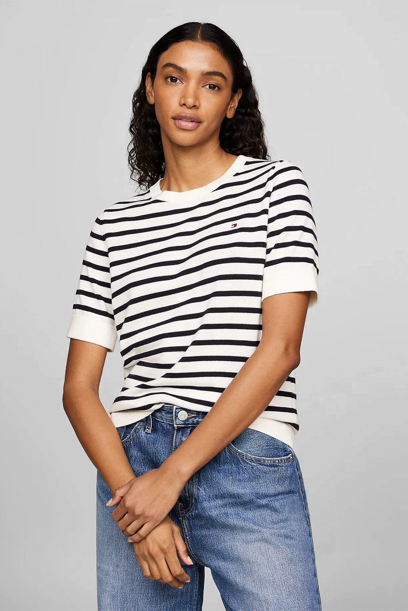 Свитер Tommy Hilfiger для женщин белый-03O размер L WW0WW38724 11313₽