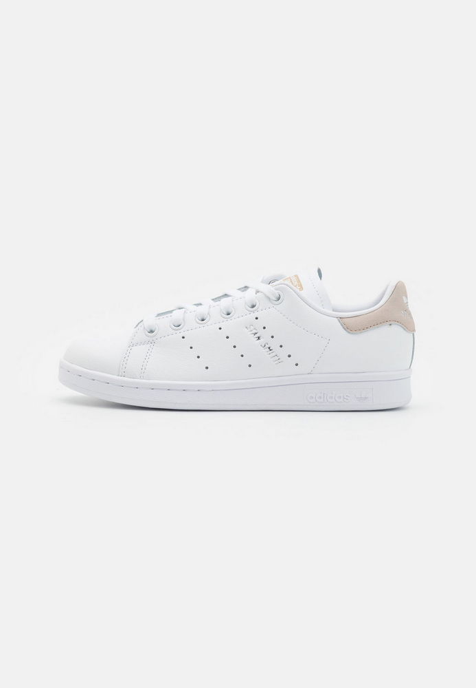 

Кеды женские Adidas Originals AD111A2G1 белые 38 EU, Белый, AD111A2G1