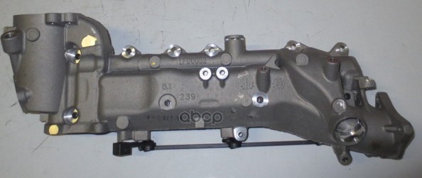 

Mercedes-Benz Коллектор Впускной, A6420905437