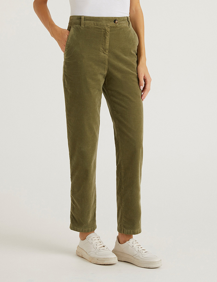 

Брюки женские United Colors of Benetton 21A_4TOM55AM3 зеленые 38 DE, 21A_4TOM55AM3