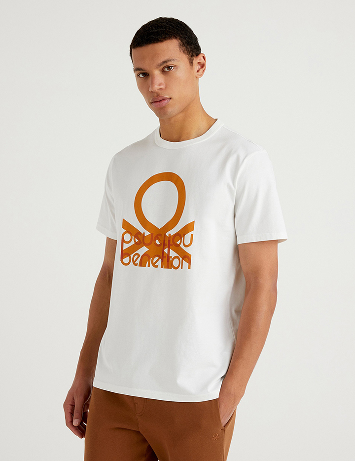 

Футболка мужская United Colors of Benetton 21A_3MI5J1BC6 белая M, 21A_3MI5J1BC6