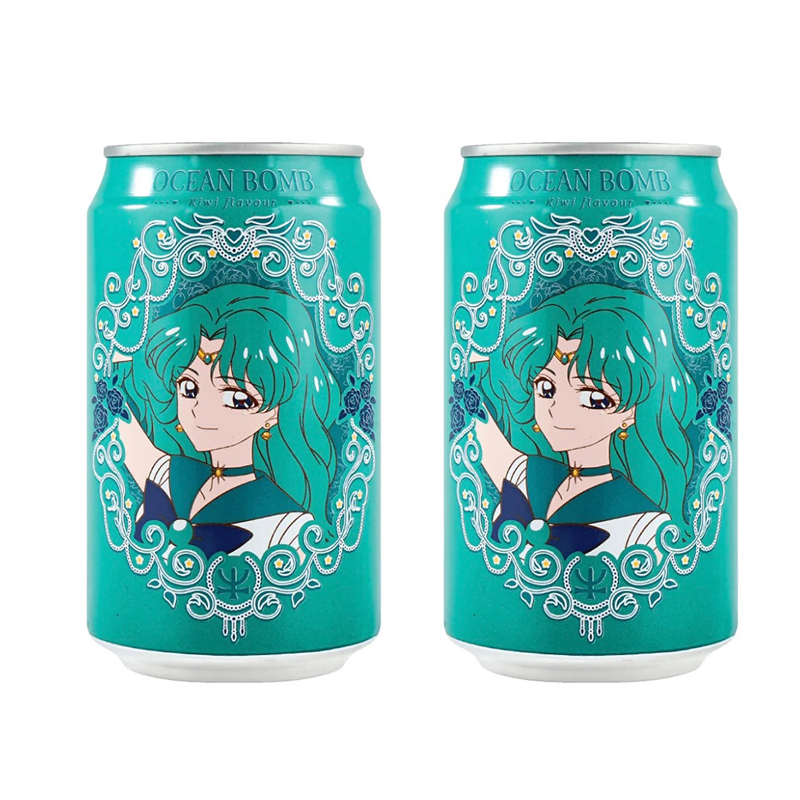 Напиток газированный Киви Sailor Moon, 2 шт. по 330 мл