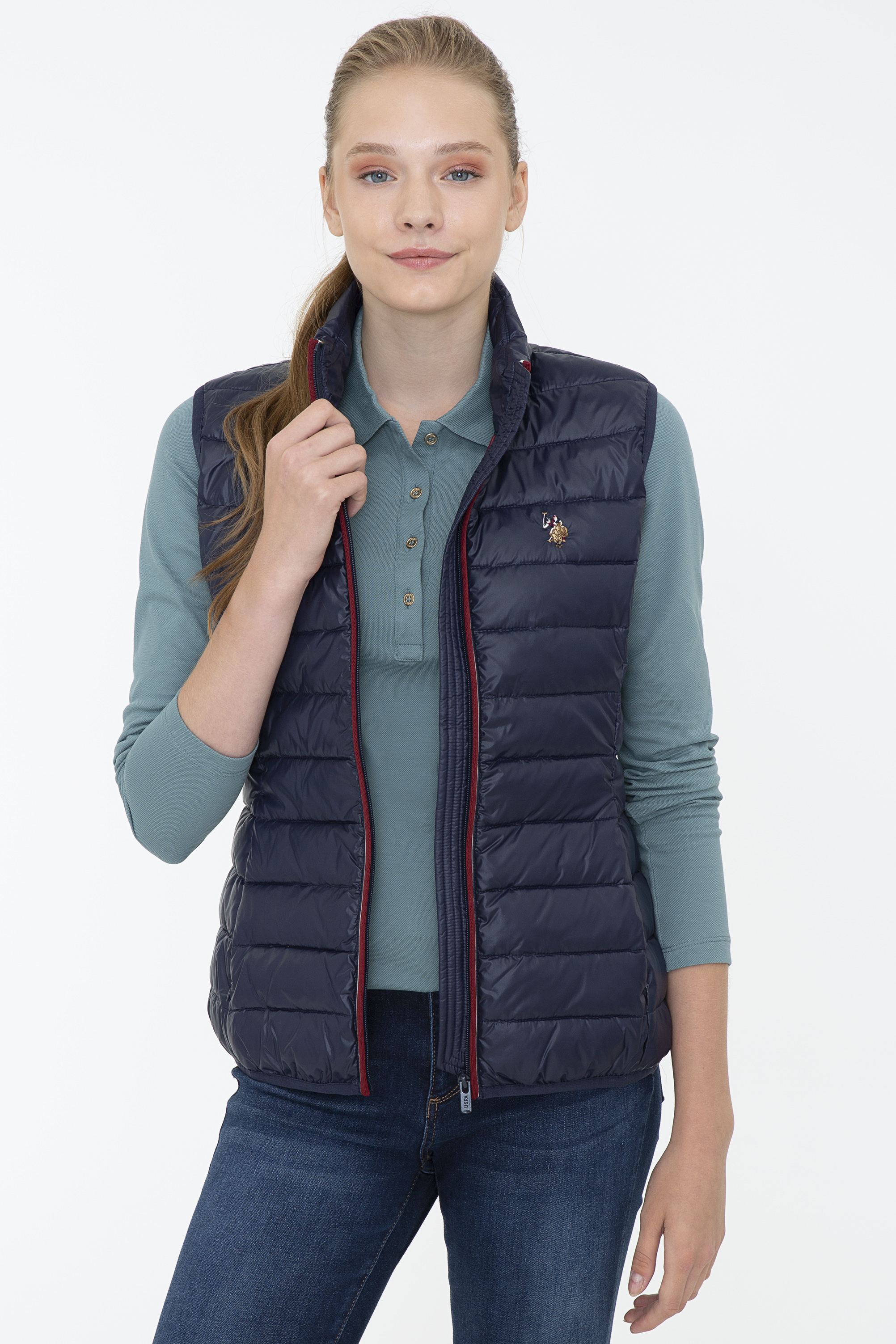 Утепленный жилет женский US POLO Assn G082SZ0100MIA21K синий 38 11340₽