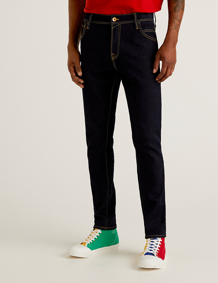 

Джинсы мужские United Colors of Benetton 21A_44BJ57CT8 синие 32, 21A_44BJ57CT8