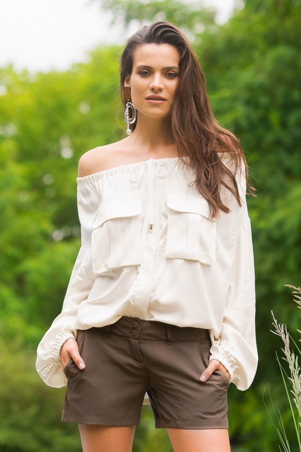 

Блуза женская Laete 61595 белая M-L