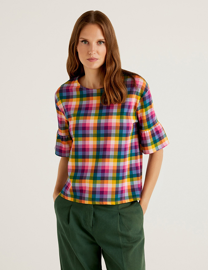 

Футболка женская United Colors of Benetton 21A_3ZDGE1AG9 разноцветная XL, 21A_3ZDGE1AG9