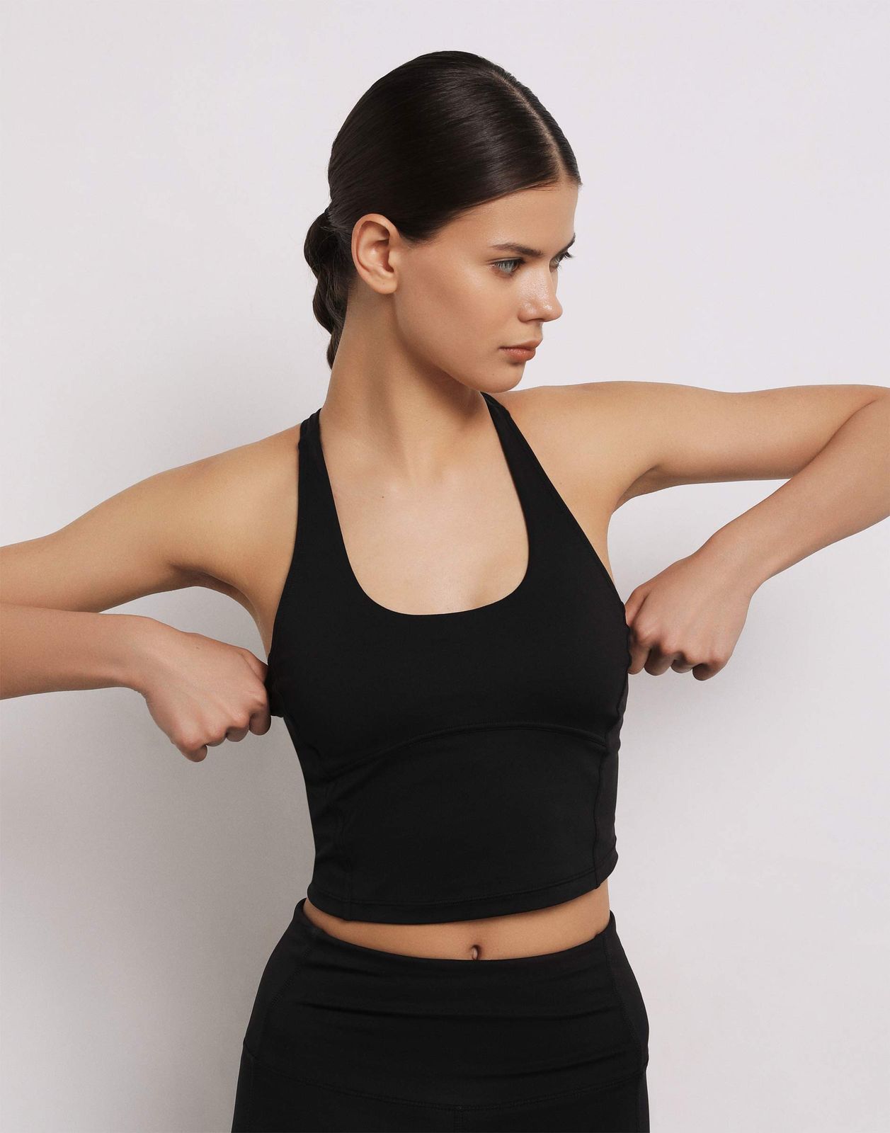 

Спортивный топ женский Gloria Jeans GRT000215 черный XL/170, GRT000215