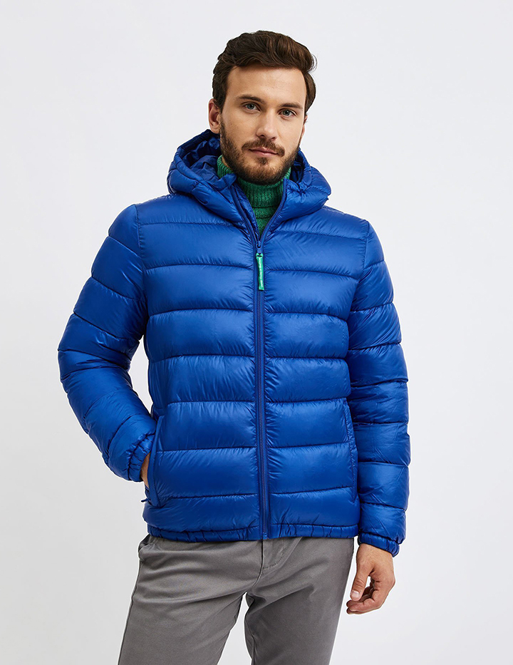 

Куртка мужская United Colors of Benetton 21A_29EH53H98 синяя S, 21A_29EH53H98