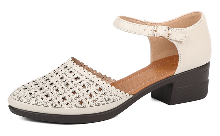 Туфли женские TTaccardi 225265 серые 36 RU 1999₽