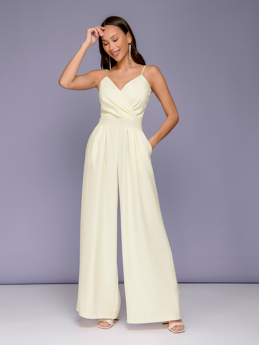 фото Комбинезон женский 1001dress 102703 белый 46 ru