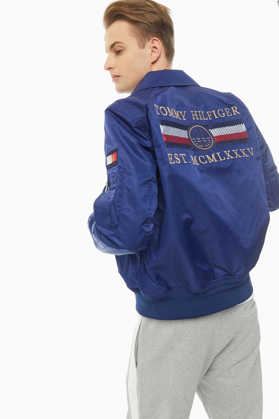 

Куртка мужская Tommy Hilfiger MW0MW13518 синяя S, Синий, MW0MW13518