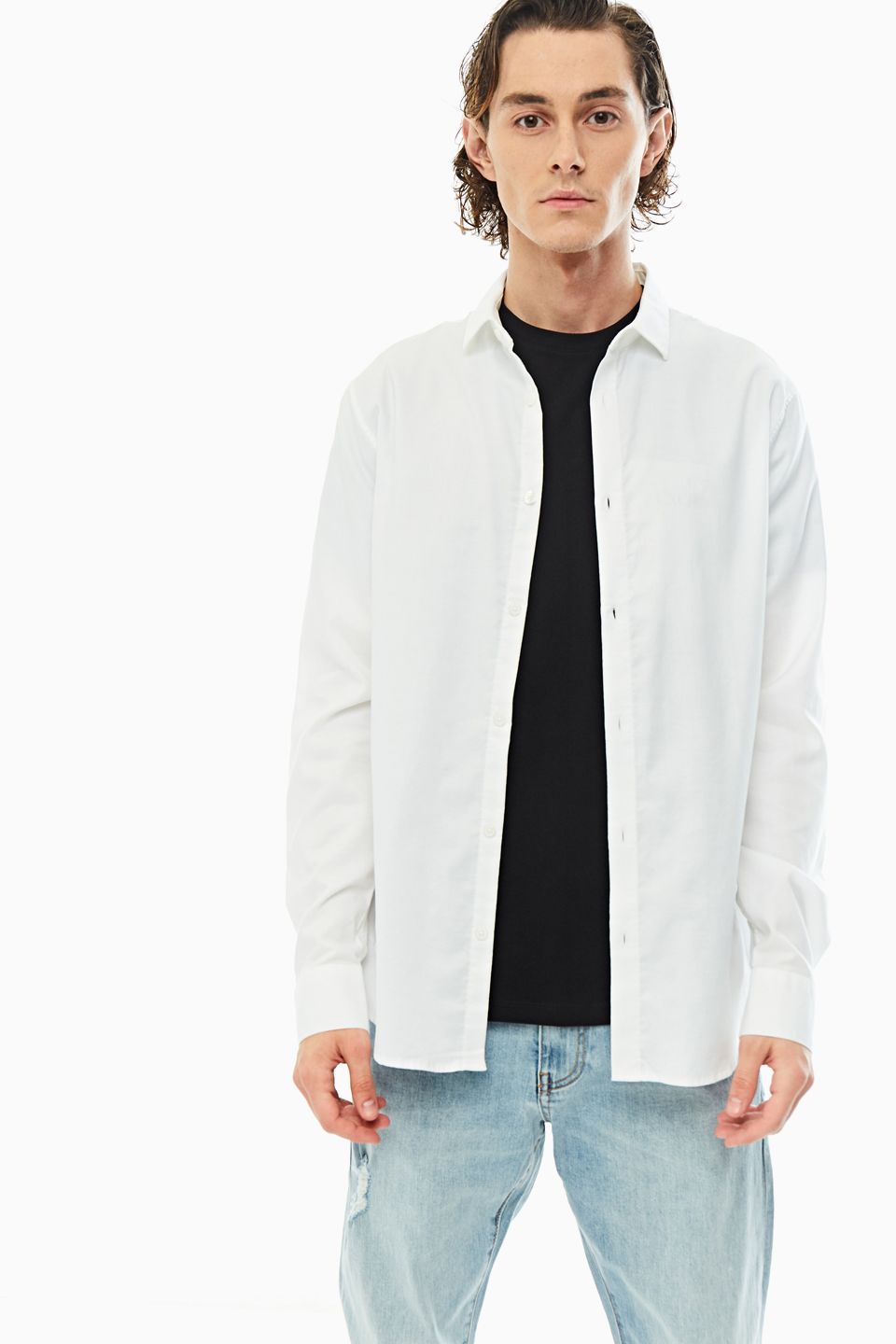 

Рубашка мужская Armani Exchange 3HZC38 ZNKEZ белая S, Белый, 3HZC38 ZNKEZ