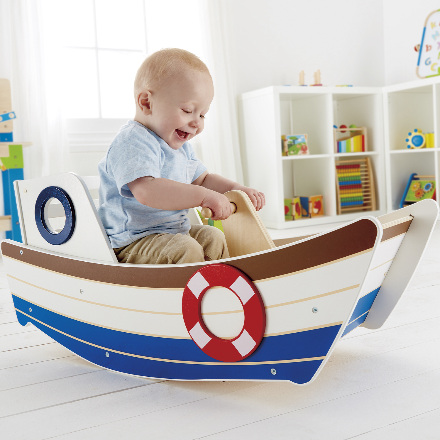 

Качалка Лодка Открытое море Hape E0102_HP, E0102_HP