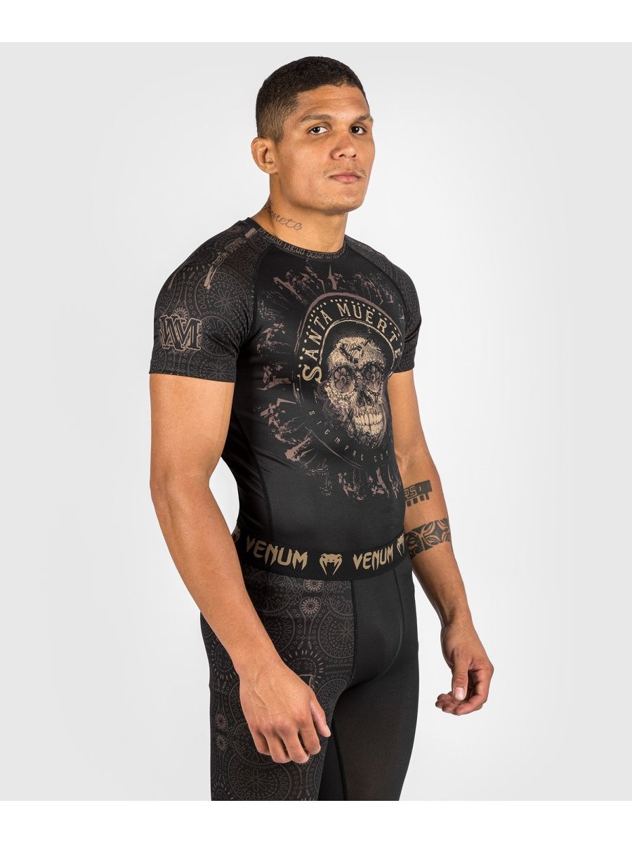 

Рашгард Venum Santa Muerte Dark Side S-S Black-Brown, L, Черный;коричневый, Santa Muerte Dark Side S/S Black/Brown
